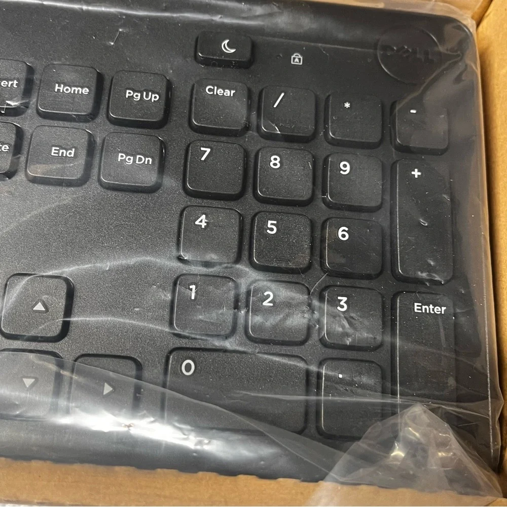 Dell wired keyboard KB113p. New in Box